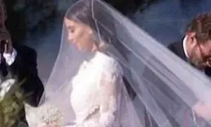Suknia ślubna Kim Kardashian: Luksus Givenchy i wpływ na modę